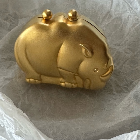 Pillbox - Picture 5 of 7